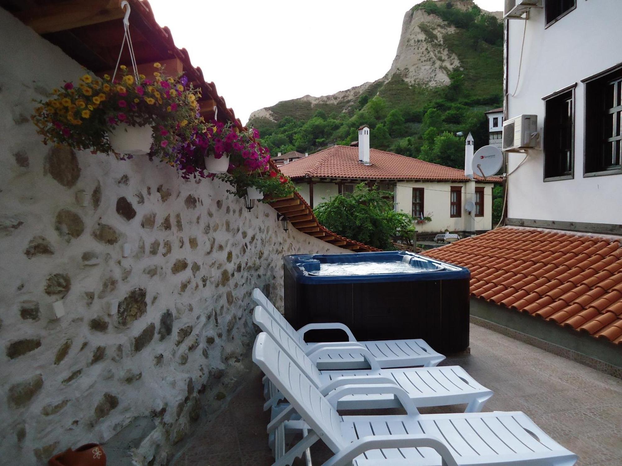 Hotel Bolyarka Мельник Экстерьер фото