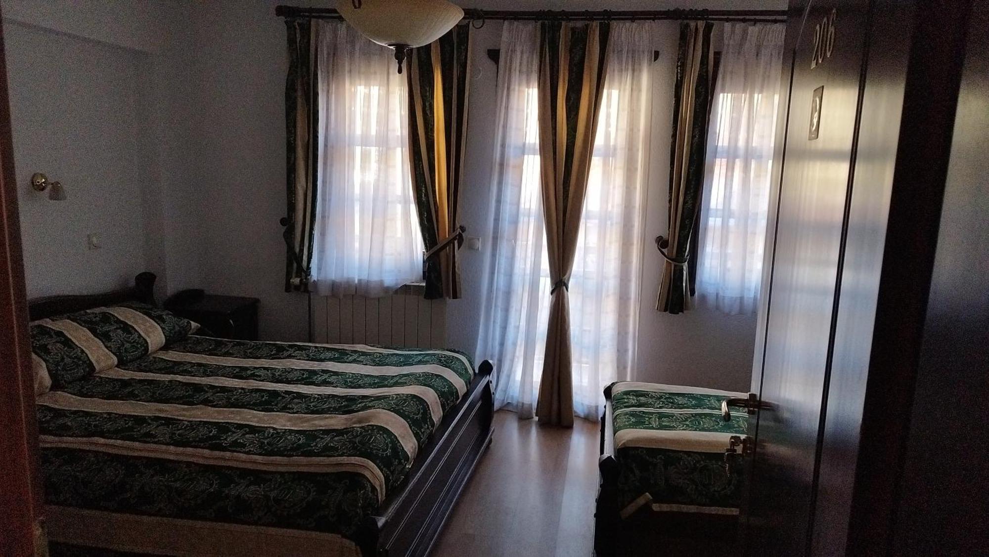 Hotel Bolyarka Мельник Номер фото